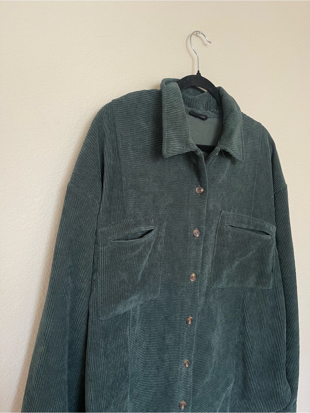Blu Pepper Hunter Green Oversized Corduroy Button-Down Shacket - Picture 2 of 5